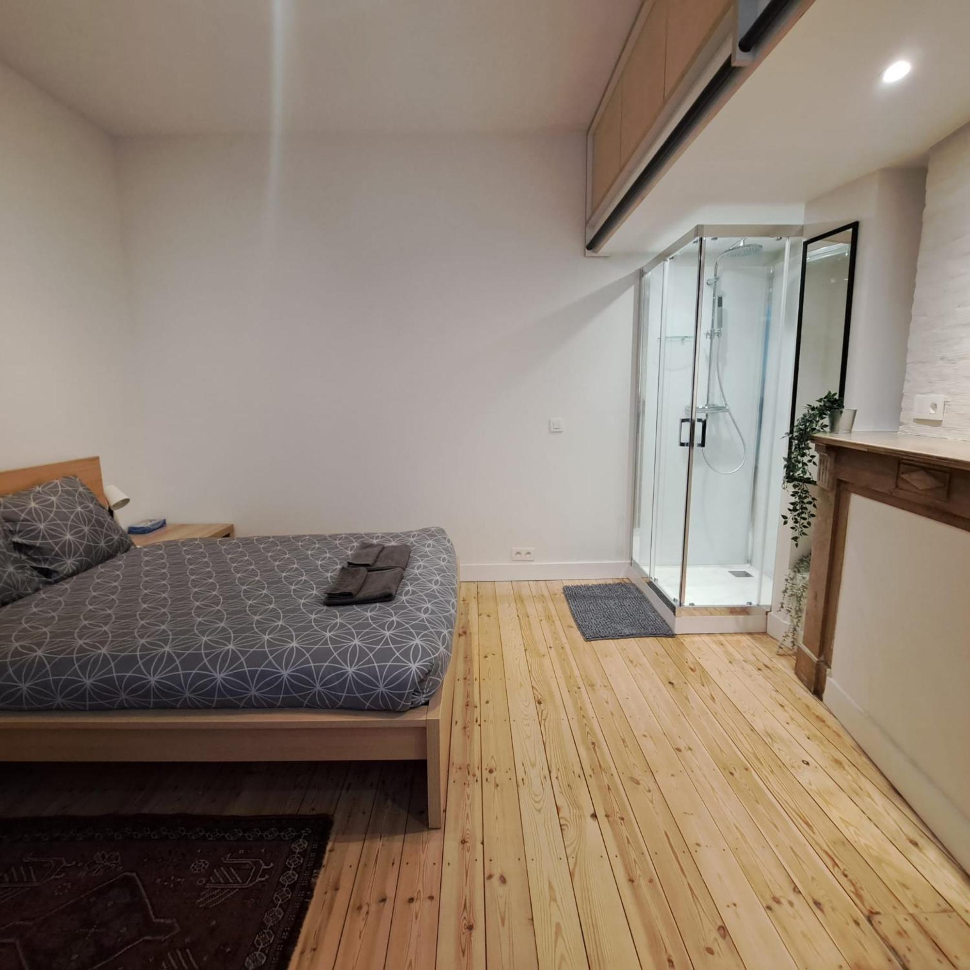 Comfortable Room With Terrace European Parliament ブリュッセル エクステリア 写真